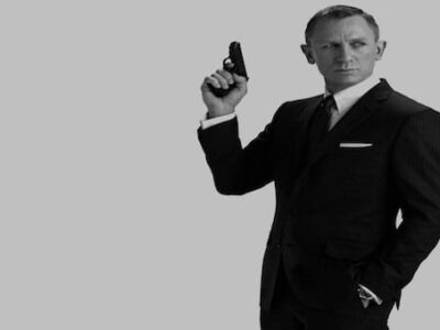 Daniel Craig Biography Header Image